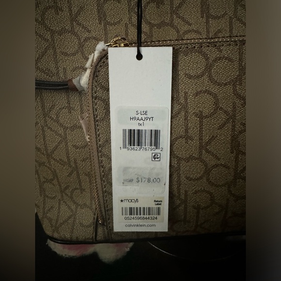 🏷️NWT Calvin Klein Louise monogram signature tote - Picture 2 of 10
